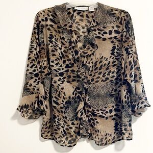 Chic Leopard Print Blouse
